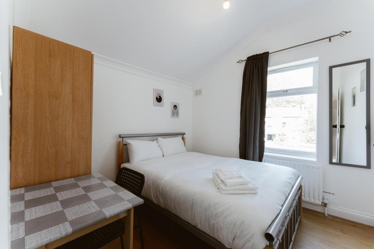 Plaistow Cosy Double Rooms - 8 Londen Buitenkant foto