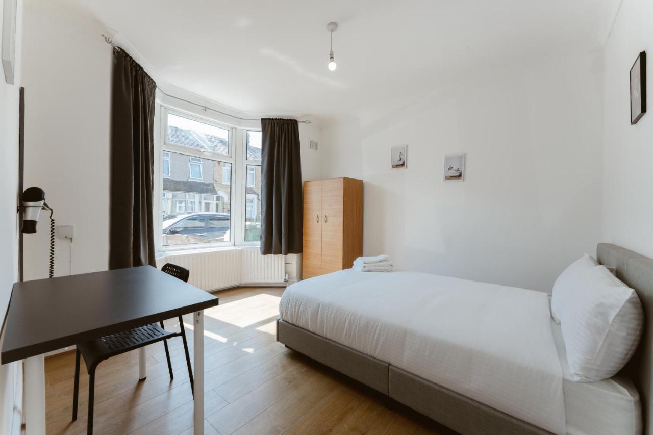 Plaistow Cosy Double Rooms - 8 Londen Buitenkant foto